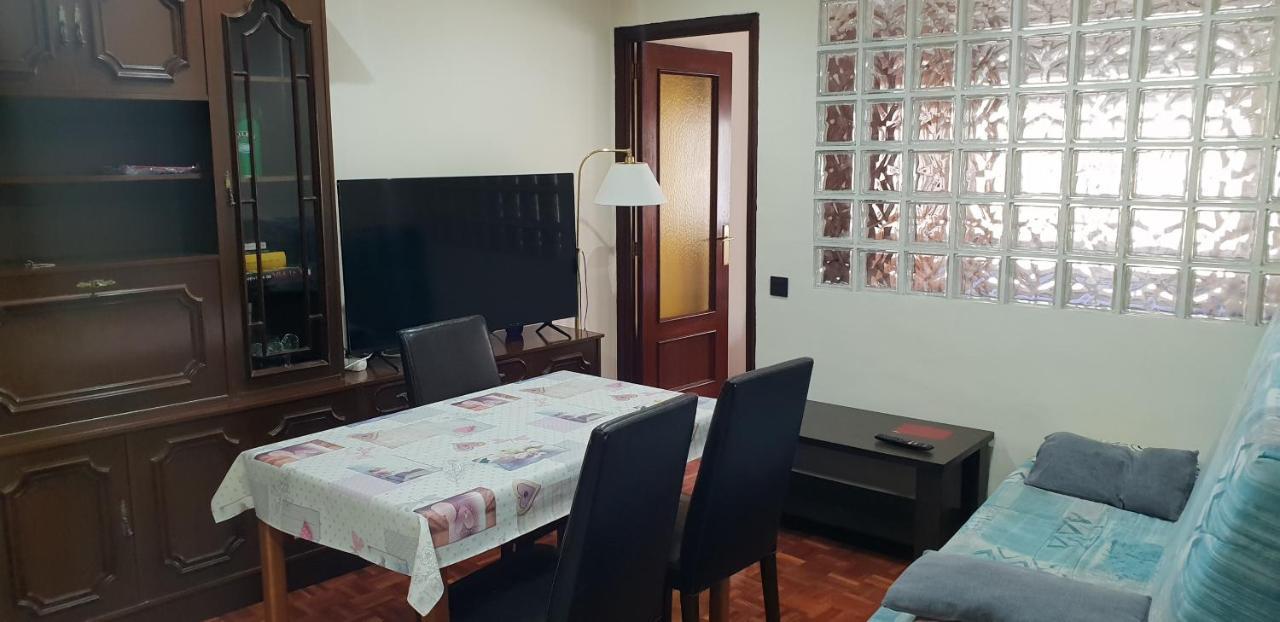 Apartamentos Salamanca Puerta Zamora, Centro, Wifi Con Salon Y 2 Dormitorios, Parking المظهر الخارجي الصورة