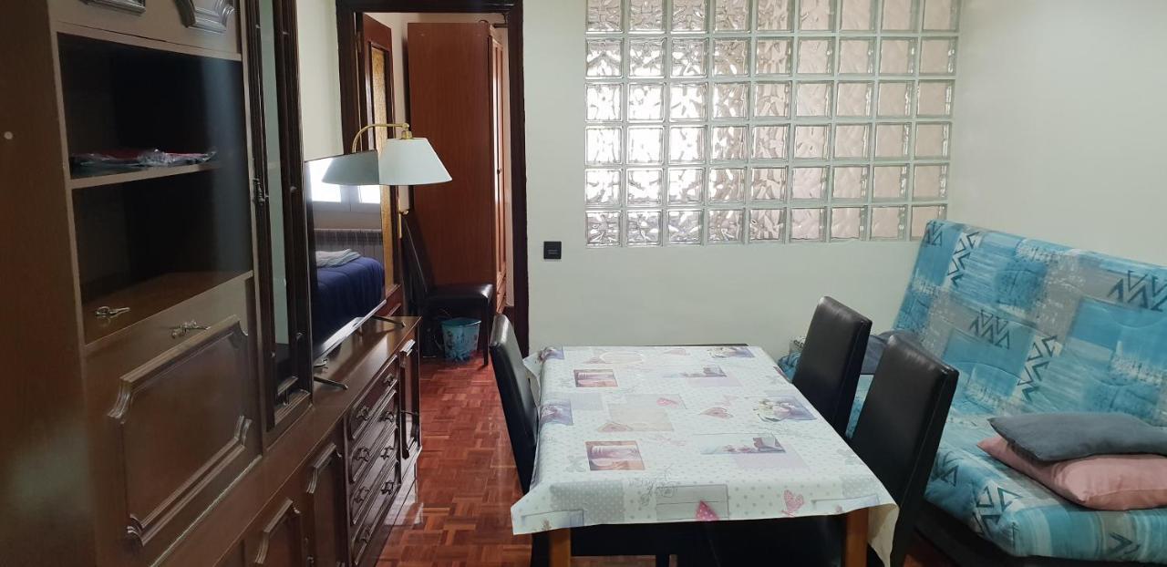 Apartamentos Salamanca Puerta Zamora, Centro, Wifi Con Salon Y 2 Dormitorios, Parking المظهر الخارجي الصورة