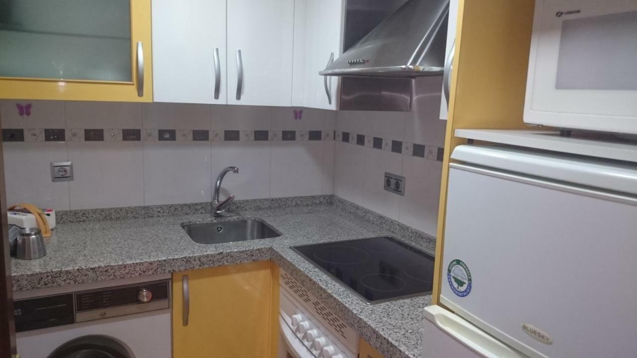 Apartamentos Salamanca Puerta Zamora, Centro, Wifi Con Salon Y 2 Dormitorios, Parking المظهر الخارجي الصورة