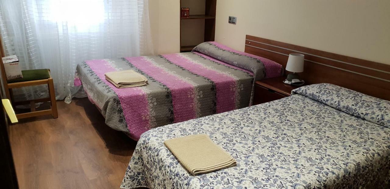 Apartamentos Salamanca Puerta Zamora, Centro, Wifi Con Salon Y 2 Dormitorios, Parking المظهر الخارجي الصورة