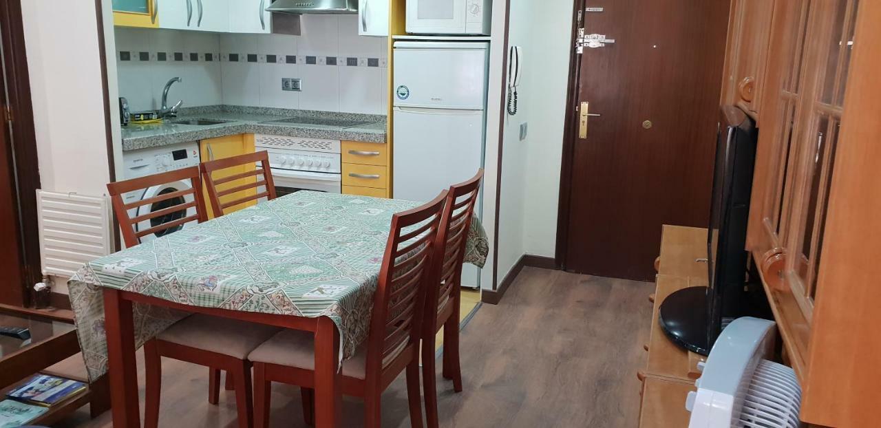 Apartamentos Salamanca Puerta Zamora, Centro, Wifi Con Salon Y 2 Dormitorios, Parking المظهر الخارجي الصورة